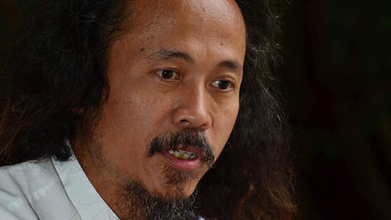 Bertamu ke rumah wong sintinx