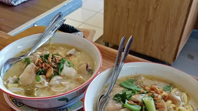 Mih Kocok Mang Dadeng, Bandung, Kuliner