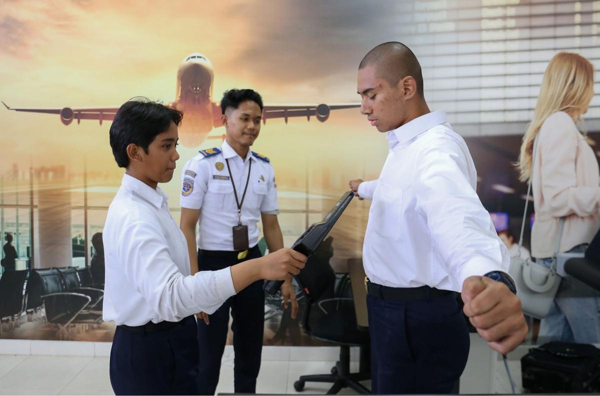 Sekolah pilot di Tangerang