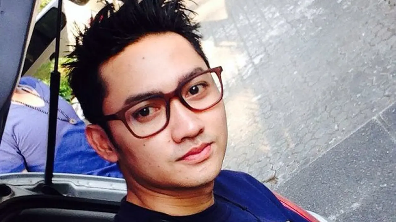 6 Transformasi Angga Wijaya Suami Dewi Perssik, Dulu Bintang Sinetron