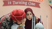 Ammar Zoni dan Irish Bella bersama Air Rumi Akbar 1453. (Foto: Koleksi Pribadi Ammar Zoni)