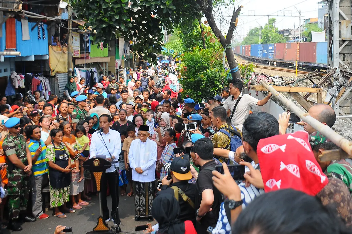 Pidato Kemenangan Jokowi di Kampung Deret