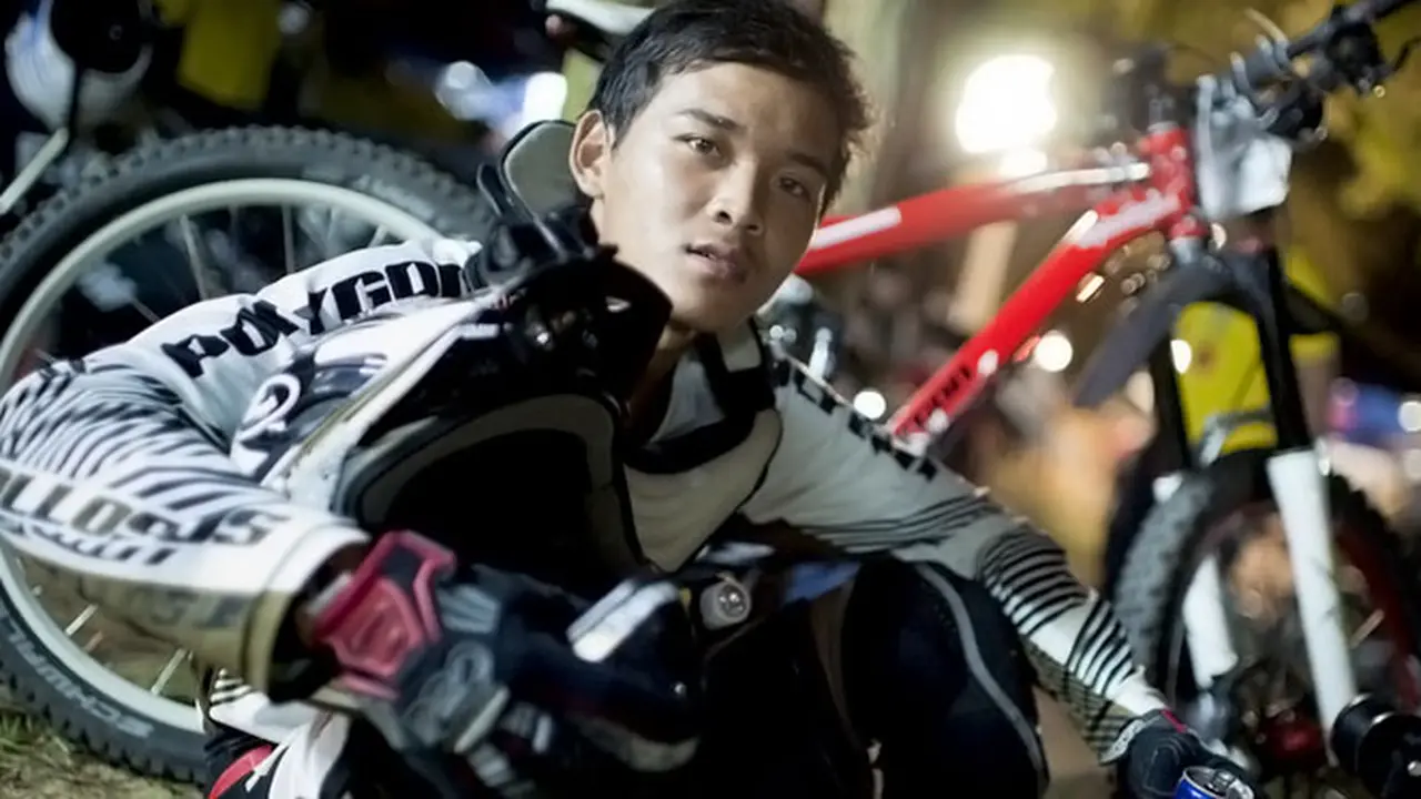 hildan-131214b.jpg