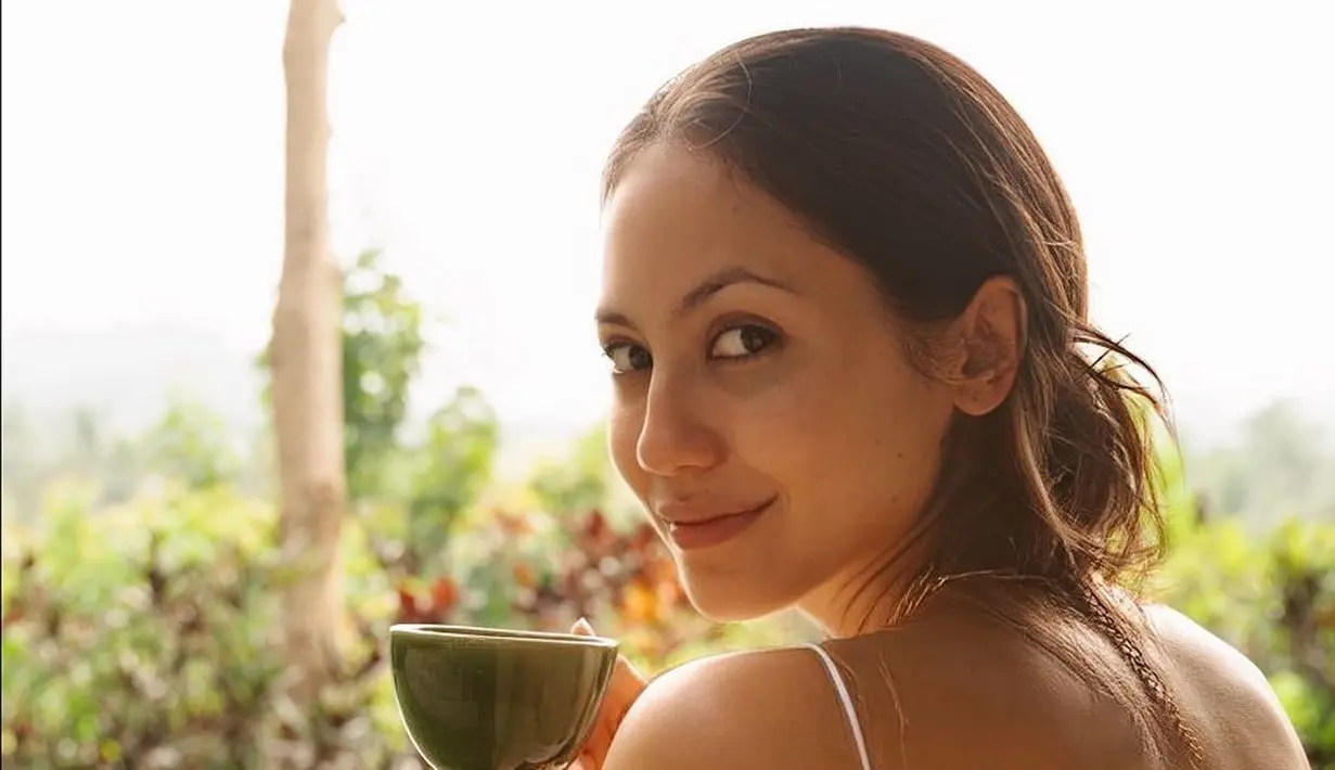 <p>Mau dari angle foto apapun, wajah cantik Pevita Pearce sukses membuat netizen terpesona. (FOTO: instagram.com/pevpearce/)</p>
