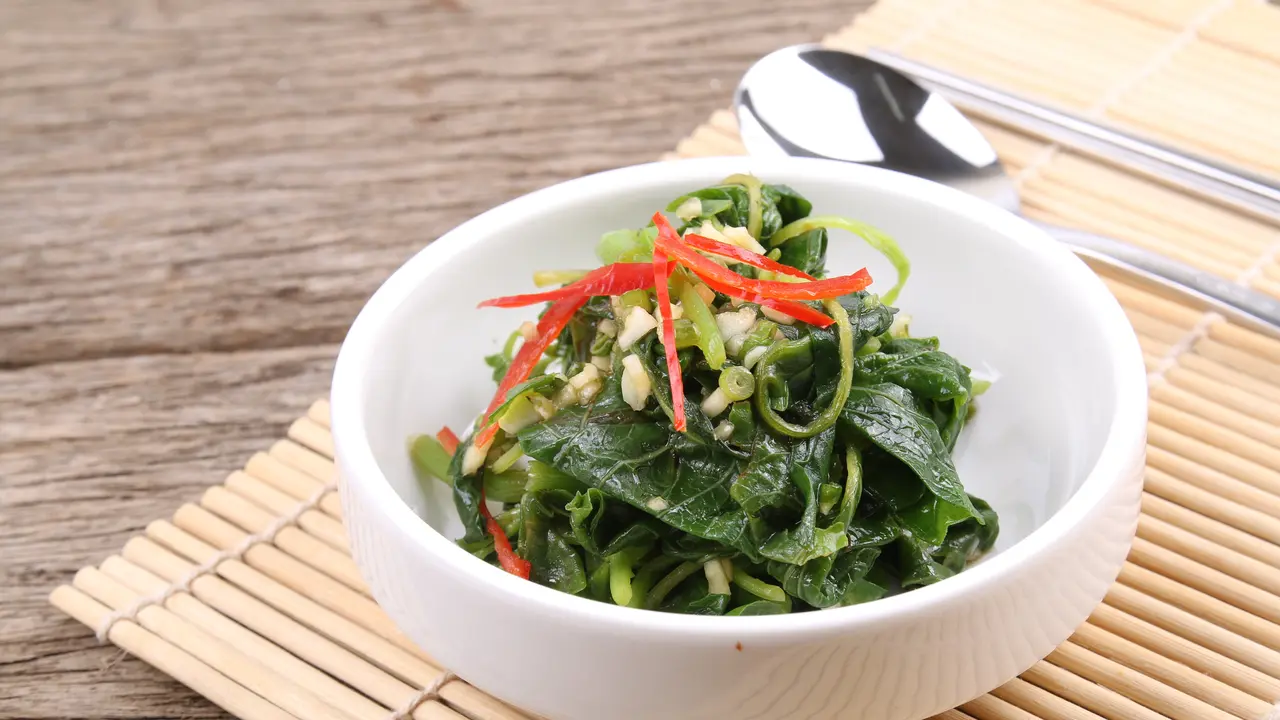tumis bayam korea