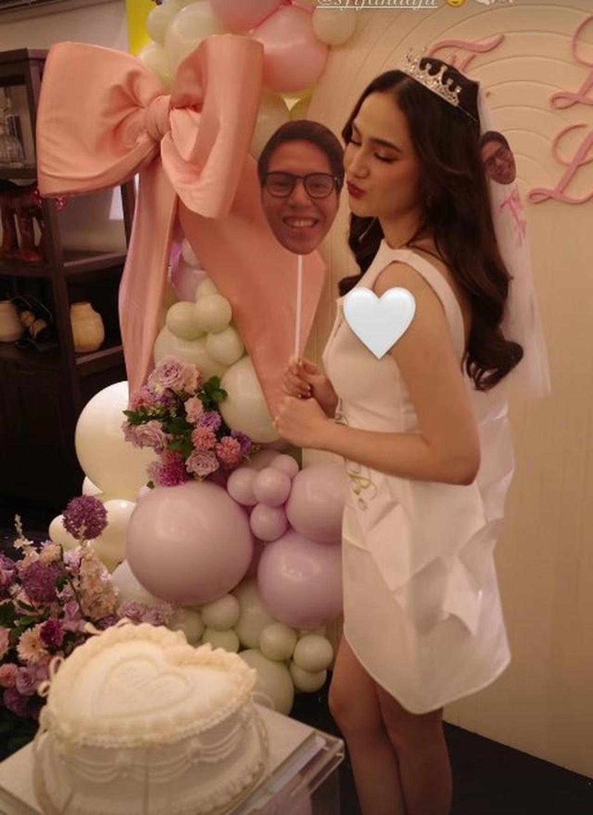 15 Potret Dekorasi Bridal Shower Syifa Hadju, Estetik dan Fun