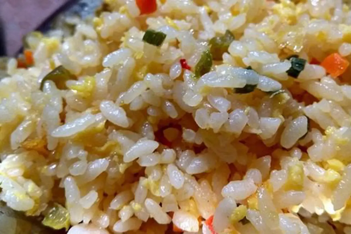 Nasi goreng bawang/copyright Pixabay.com/sunhwan
