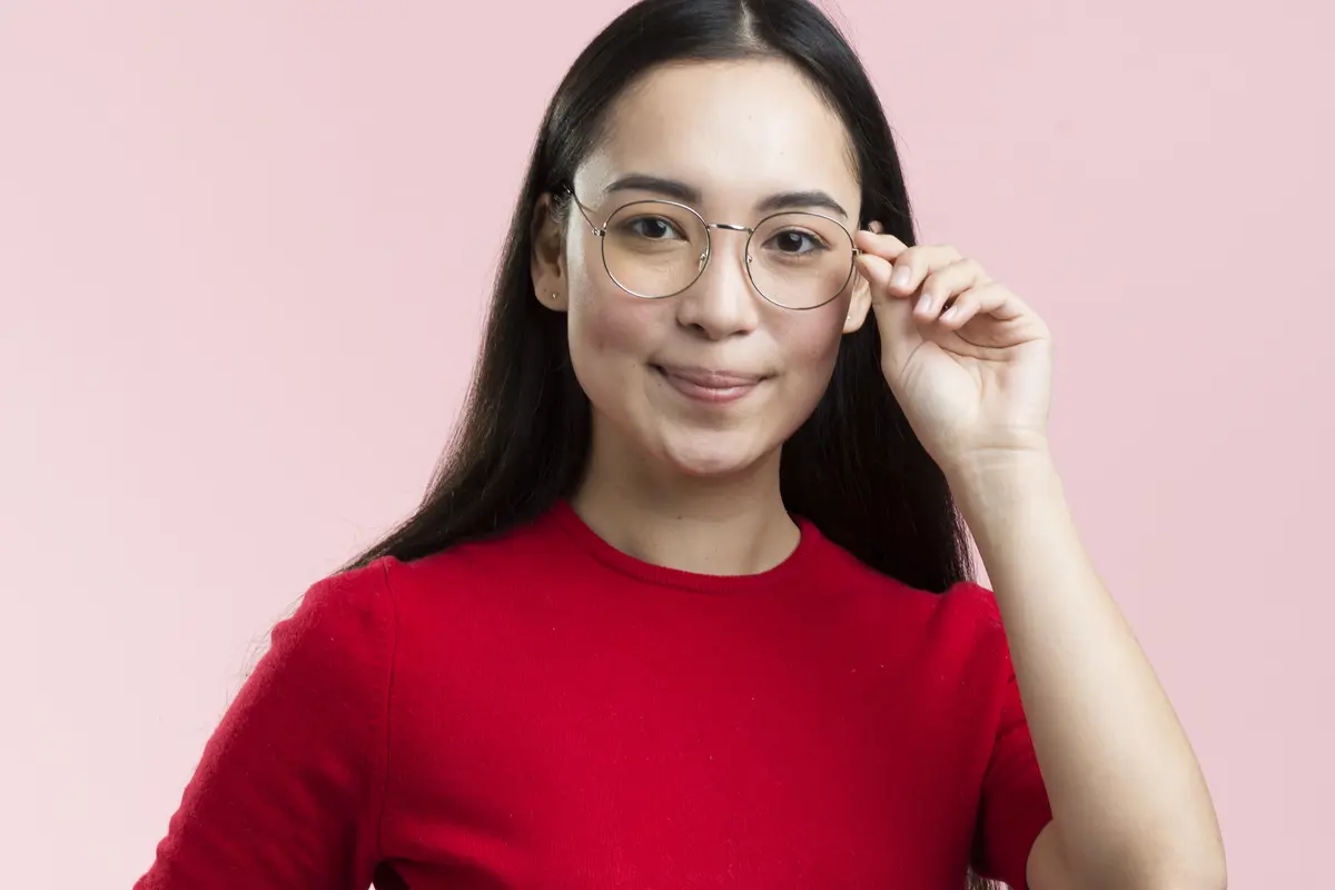 wanita agustus sikap positif