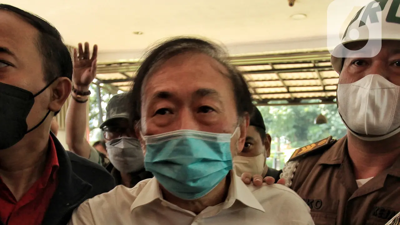 Surya Darmadi Tiba di Kejagung