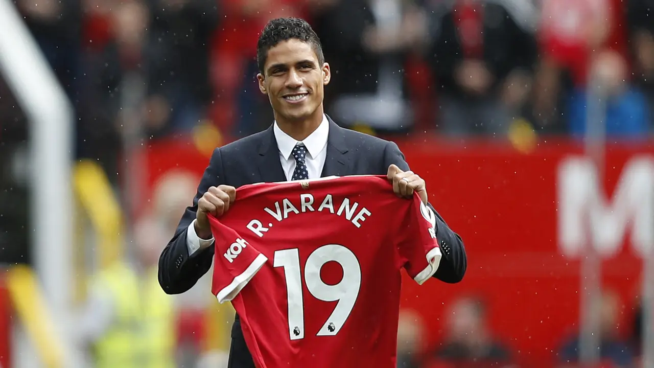 Foto: 7 Alumnus LaLiga yang Bermain untuk Manchester United, Mulai Jordi Cruyff hingga Raphael Varane