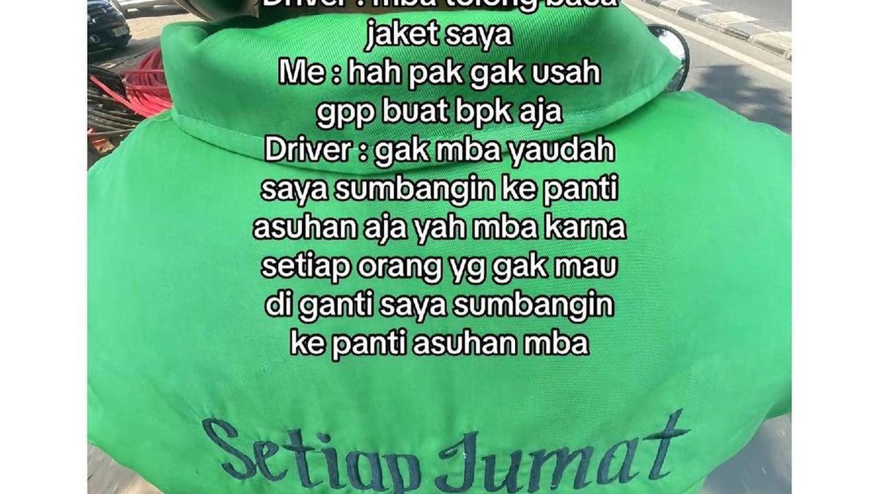 "Mbak tolong baca jaket saya," ujar driver ini hendak memberikan penjelasan. <br><br>"Setiap Jumat Gojek ini Free/Gratis," isi dari tulisan di jaket bagian belakang driver ojek online ini. <br>