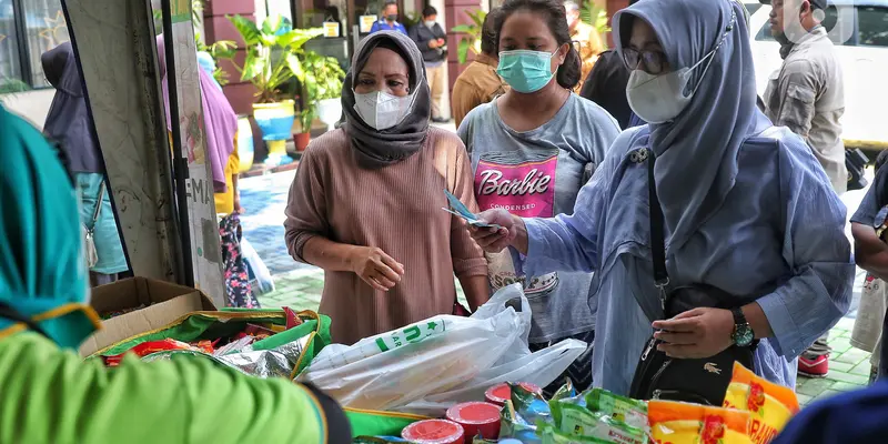 Bazar Sembako Murah di Kota Tangerang Siasati Kenaikan Harga