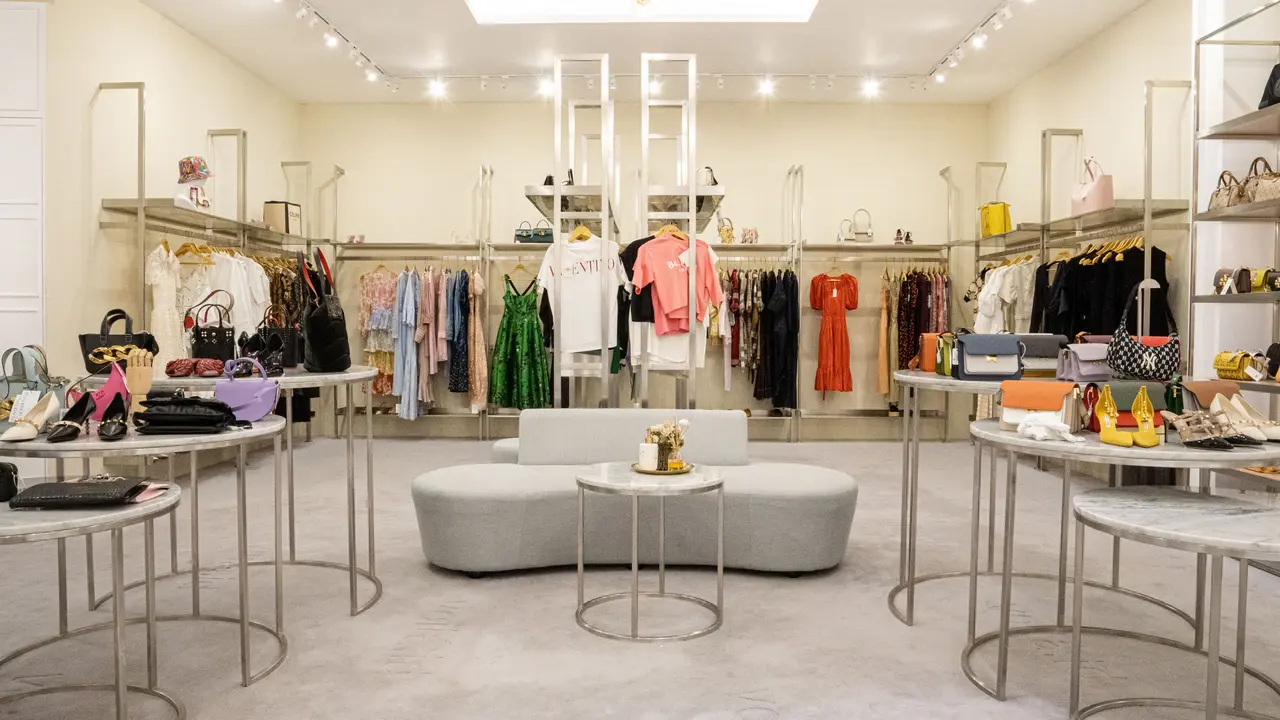 Diary Fimela: Voila.id Sukses Jadi E-Commerce Fashion Angkatan Pandemi yang Sukses Hadirkan Produk Luxury