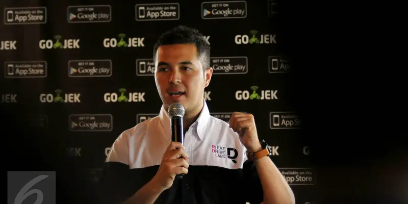 20150630-Rifat Sungkar Berbagi Keahlian Mengemudi ke Pengendara GO-JEK-Jakarta-Rifat Sungkar 1