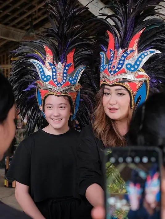 <p>[Instagram/nafaurbach]</p>