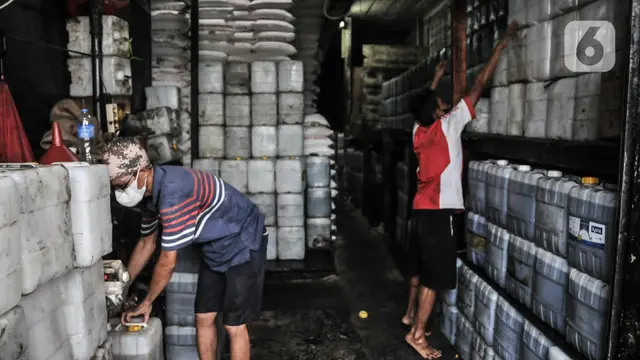 Pemerintah Cabut Subsidi Minyak Goreng Curah