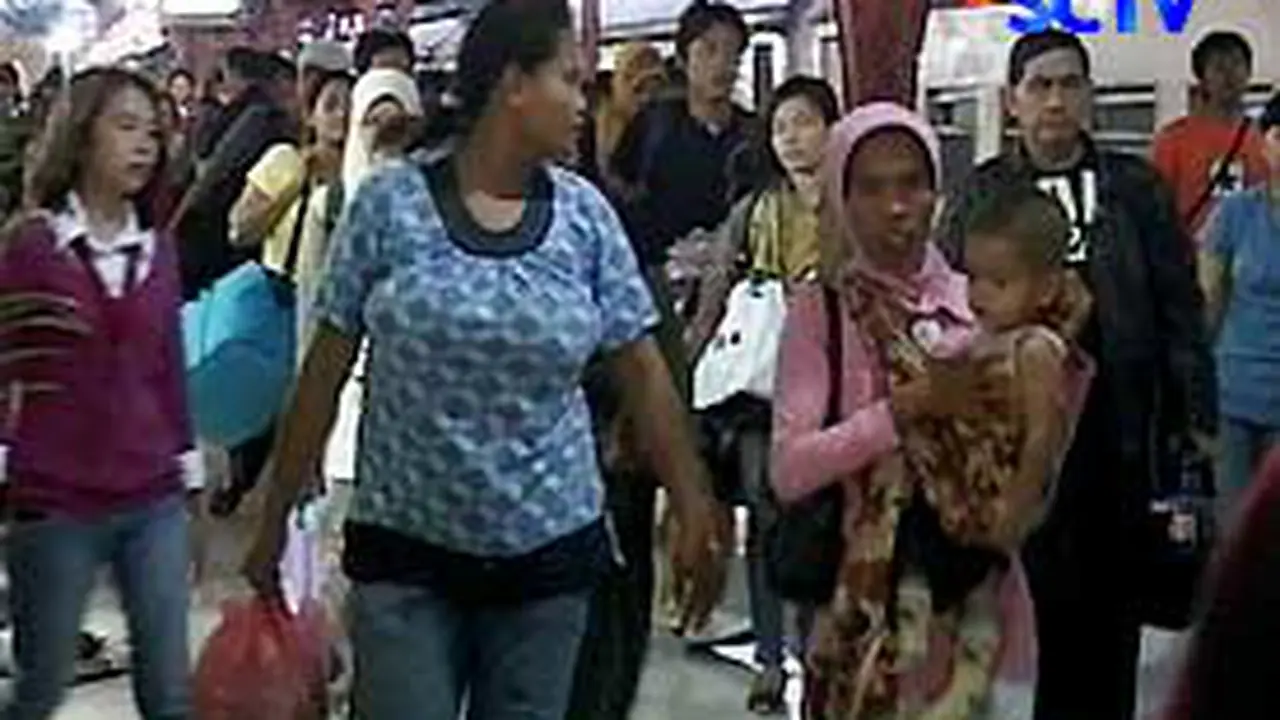 081006dstasiun-senen.jpg