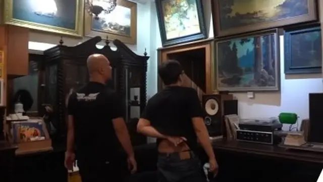 Kamar pribadi Ahmad Dhani (YouTube/Ari Lasso TV)