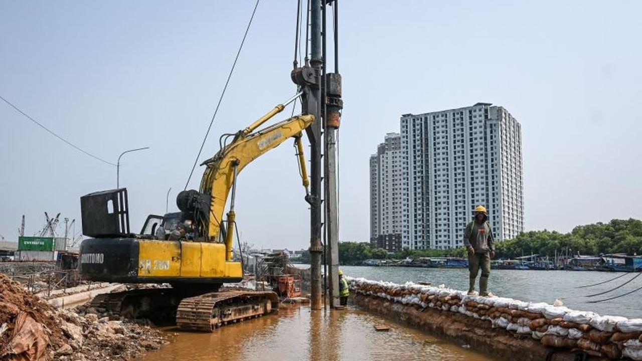 Banjir Rob Jakarta: Ikhtiar Membangun Benteng Pesisir dari Ancaman Air Laut