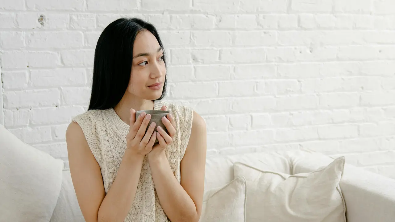 wanita juli batin tenang hidup bahagia