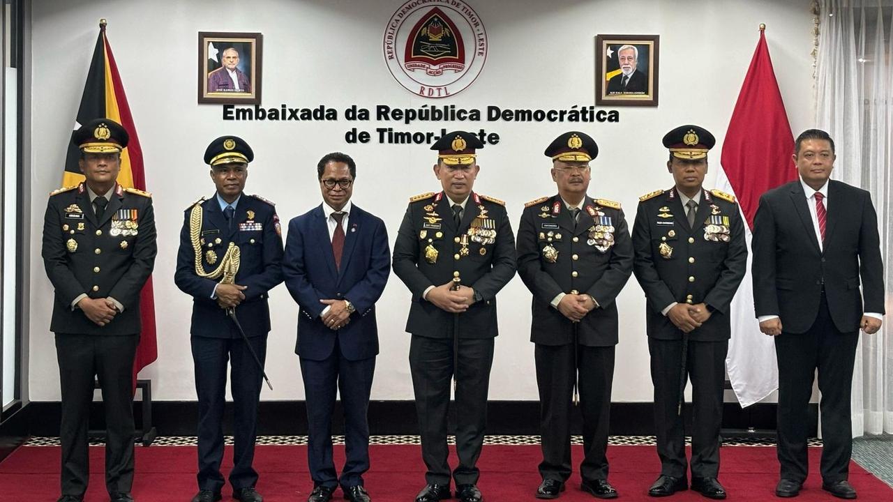 Kapolri Terima Tanda Kehormatan Tertinggi dari Timor Leste