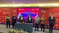 Kohlberg Kravis Roberts (KKR) dan startup Privy mengumumkan penandatanganan perjanjian kerjasama investasi bersamaan dengan digelarnya B20 Summit 2022 di BNDCC Bali, Nusa Dua, Senin (14/11/2022). Dok: Privy