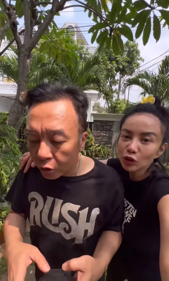 6 Potret sudut taman mini rumah Ari Lasso yang asri, jadi tempat santai favorit bareng kekasih