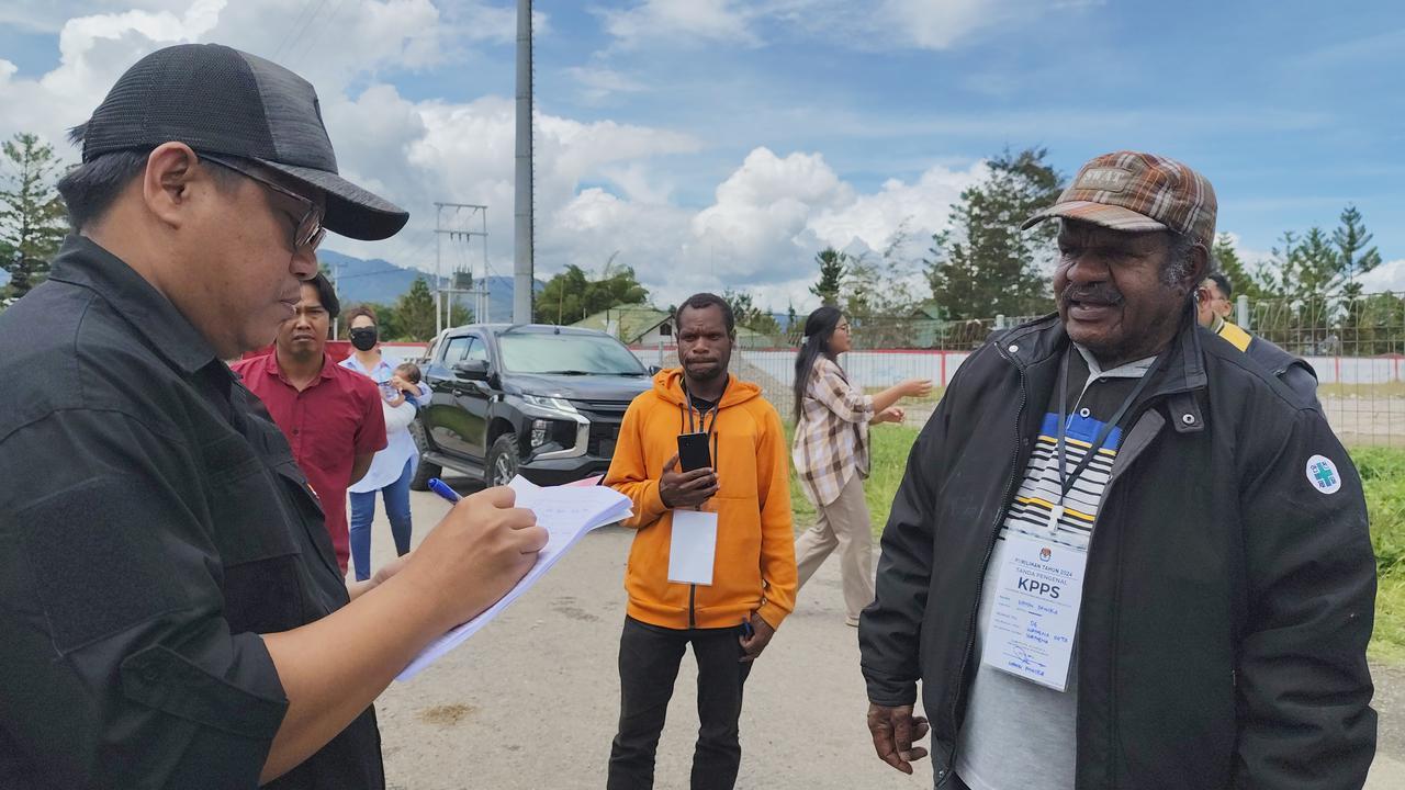 Suka Duka Petugas KPPS di Wamena, Tak Terdaftar di DPT dan Nyaris Diamuk Warga
