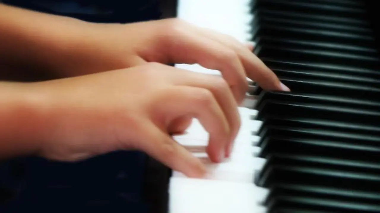 [Bintang] 6 Langkah Belajar Alat Musik Ciptaan Bartolomeo Cristofori
