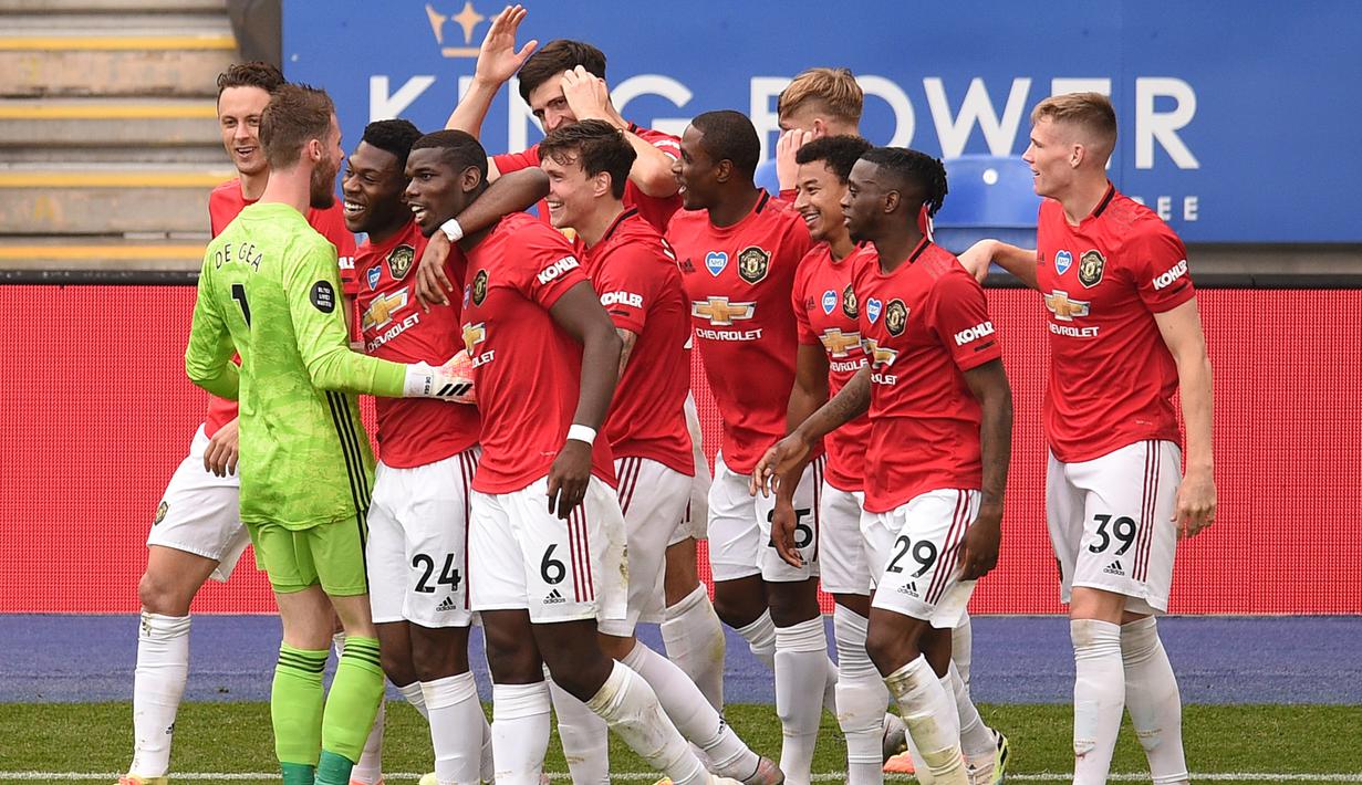 3. Manchester United (kebobolan 0,9 gol per laga) - Manchester United memiliki pemain belakang yang solid dalam pertahanan. Manchester United menjadi klub yang jarang kebobolan pada abad ke-21 dengan statistik kebobolan 0,9 gol per laga. (AFP/Oli Scarff)