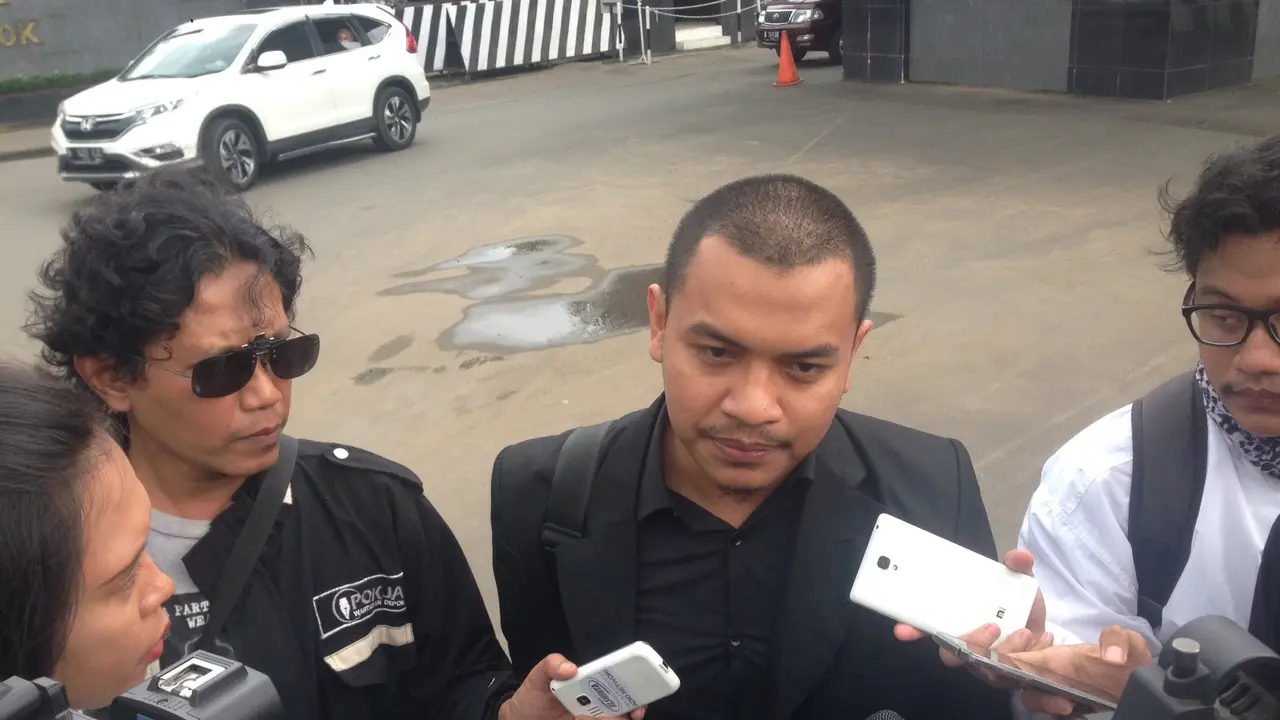 Firza Husein