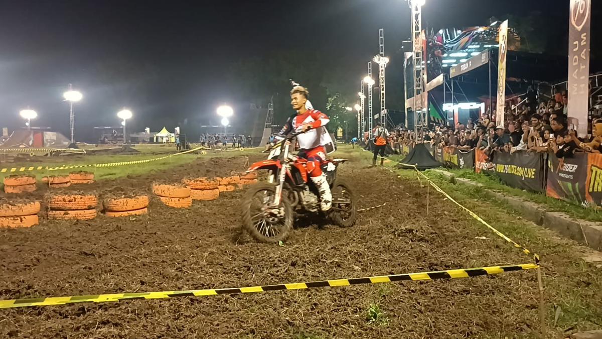Pembalap Muda Jawa Timur Zidane Rajai Putaran Perdana Trial Game Dirt 2025 Semarang