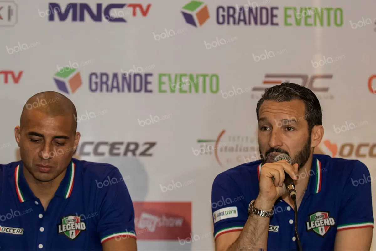 Bola.com Calcio Legend Vs Primavera Baretti Gianluca Zambrotta