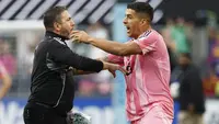 Bintang Inter Miami, Luis Suzrez, beradu argumen setelah final Piala Liga melawan Seattle Sounders di Lumen Field, Senin (1/9/2025) pagi WIB. (Alika Jenner/Getty Images/AFP)