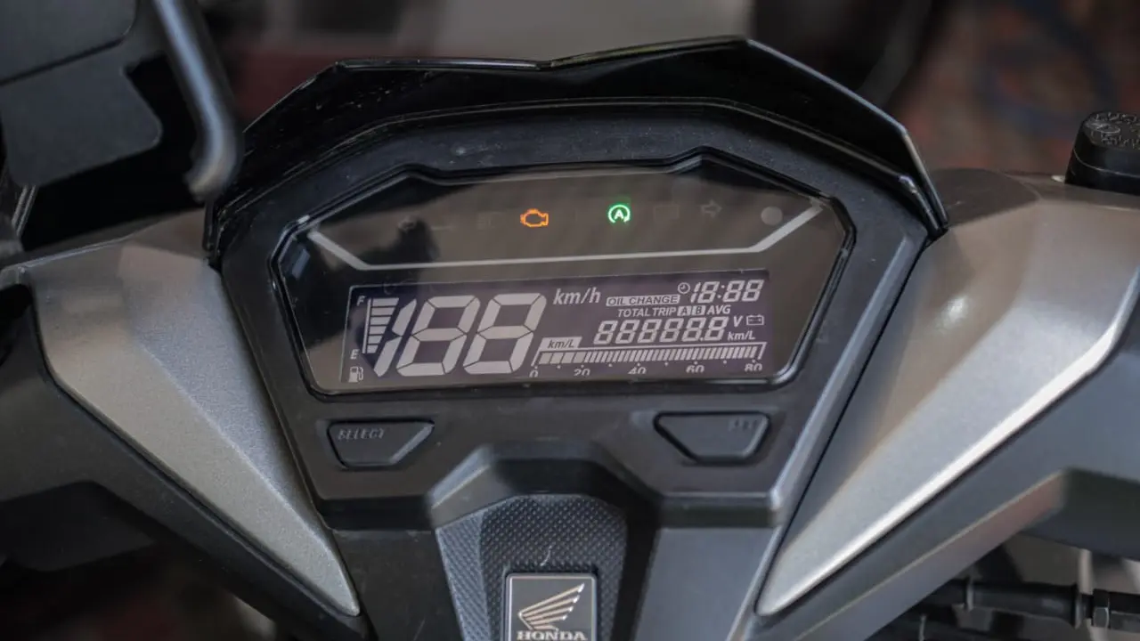 Mendeteksi Masalah Motor dengan MIL di Speedometer (AHM)