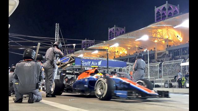 F1 Gp Bahrain Rosberg Menang Rio Haryanto Cetak Sejarah Ragam Bola Com