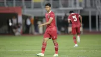 Pemain Timnas Indonesia U-20,&nbsp;Hokky Caraka Brilliant saat pertandingan Grup F Kualifikasi Piala Asia U-20 2023 melawan Timnas Timor Leste U-20 di Stadion Gelora Bung Tomo, Surabaya, Rabu (14/9/2022). (Bola.com/Ikhwan Yanuar)