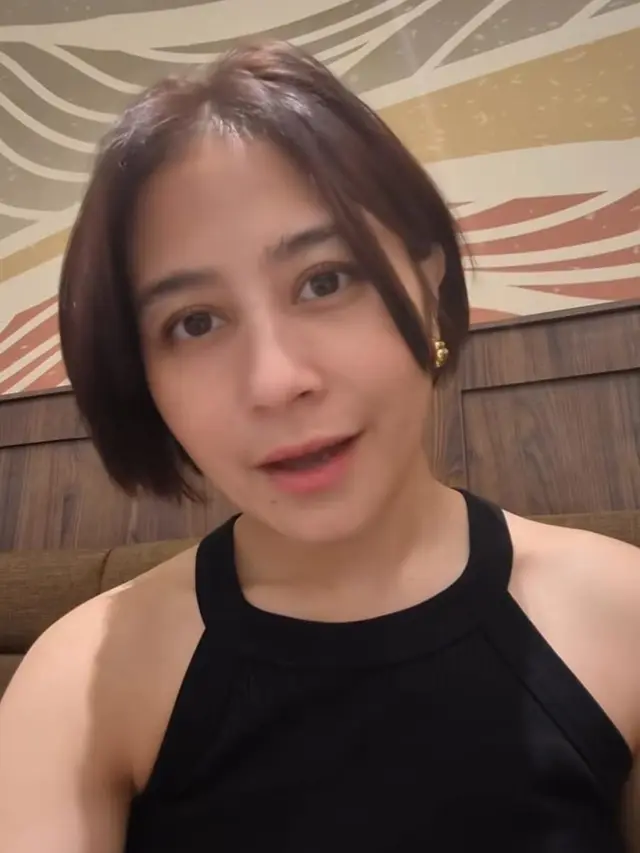 Inspirasi Model Rambut Pendek Ala Prilly Latuconsina
