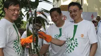 Danamon Tanam Pohon Rp 4,5 Miliar