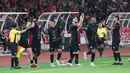 Para pemain Persija Jakarta merayakan gol yang dicetak oleh Allano Lima ke gawang PSIM Yogyakarta dalam laga pekan ke-14 BRI Super League 2025/2026 di Stadion Utama Gelora Bung Karno, Jakarta, Jumat (28/11/2025). (Bola.com/M Iqbal Ichsan)