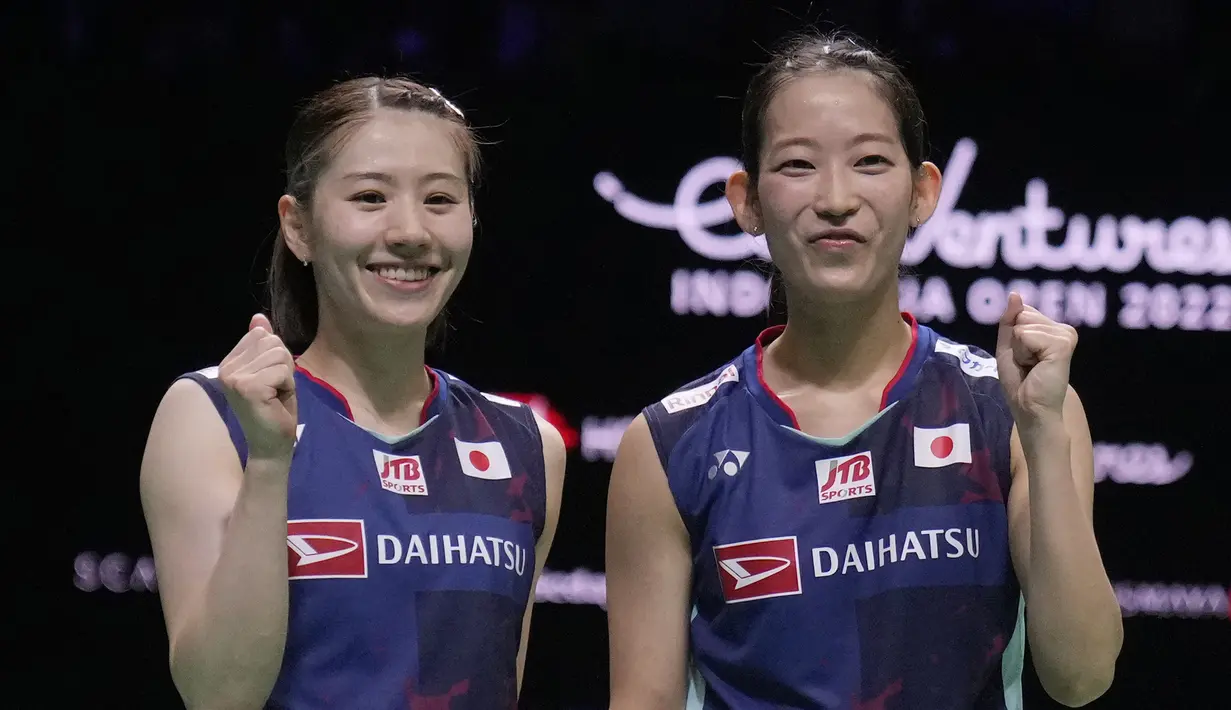 Sementara Nami Matsuyama/Chiharu Shida mengalahkan unggulan ke-7 asal Thailand, Jongkolphan Kititharakul/Rawinda Prajongjai di semifinal dengan 21-15, 21-14. (AP/Dita Alangkara)