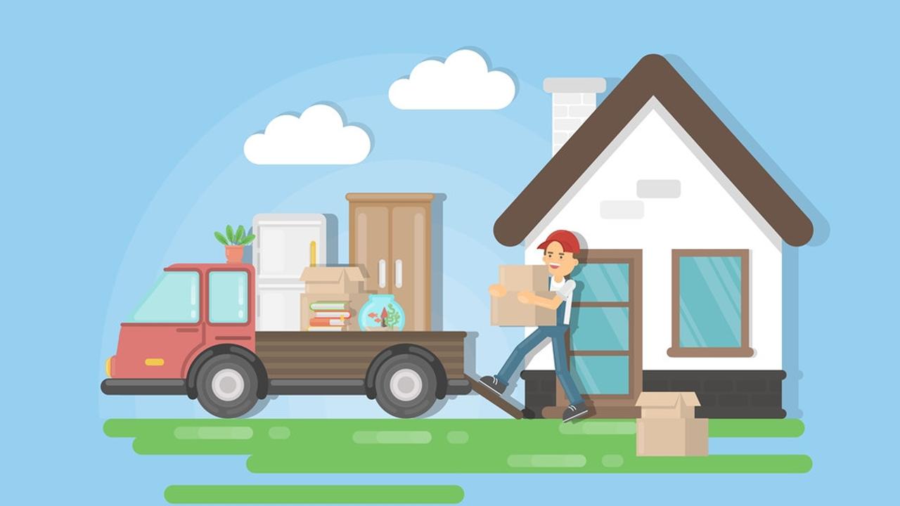Pikirkan juga moda transportasi yang mendukung proses pindahan jadi lebih gampang. Barang-barang besar dan berat seperti kasur dan lemari jelas nggak mungkin diangkut dengan mobil sendiri.