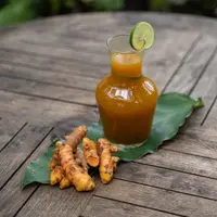 resep teh temulawak sehat/shutterstock/odua images