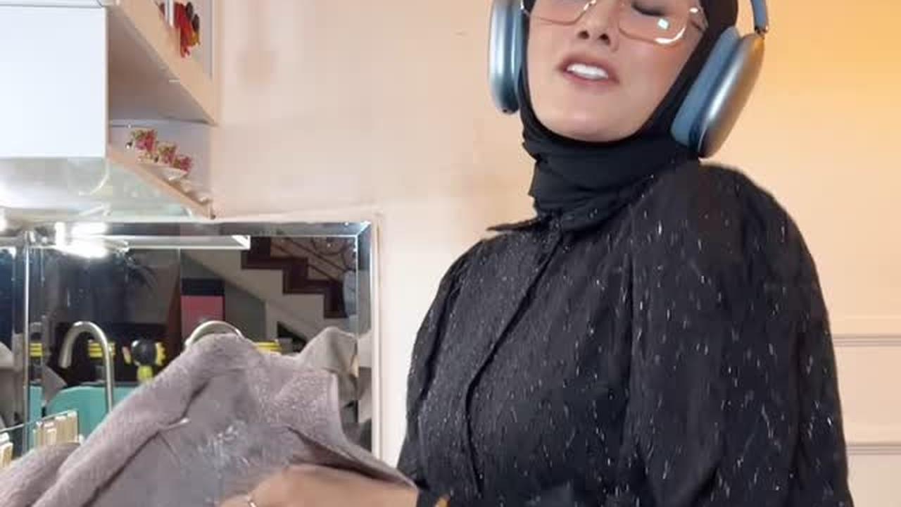 Kini Suka Bikin Konten Lucu, Ini Sederet Postingan Mulan Jameela yang Mengandung Tawa - sang Anak Juga Ikut