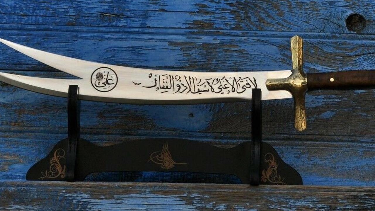 6 Pedang Legendaris Paling Mematikan dalam Sejarah, dari Kusanagi hingga Excalibur