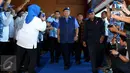 Presiden keenam, Susilo Bambang Yudhoyono (SBY) menghadiri acara konsolidasi pengurus Partai Demokrat dan relawan pasangan cagub-cawagub DKI, Agus Harimurti Yudhoyono-Sylviana Murni, di kawasan Pramuka, Jakarta, Rabu (5/10). (Liputan6.com/Johan Tallo)