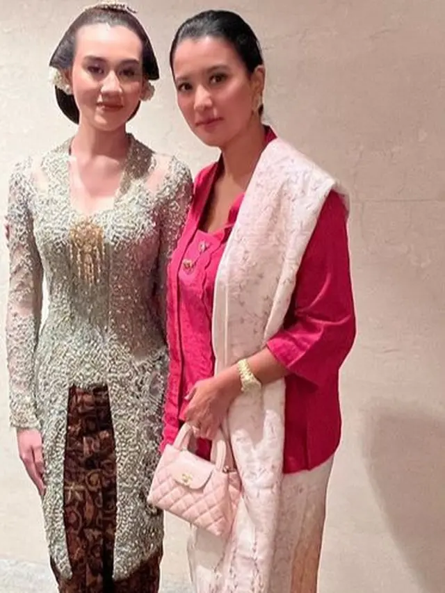 Marcella Zalianty kenakan kebaya saat Hadir Siraman Aaliyah Massaid. [@marcella.zalianty]