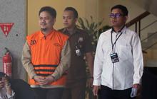 FOTO: Bupati Nonaktif Kolaka Timur Abdul Aziz Jalani Pemeriksaan KPK Terkait Kasus Dugaan Korupsi RSUD