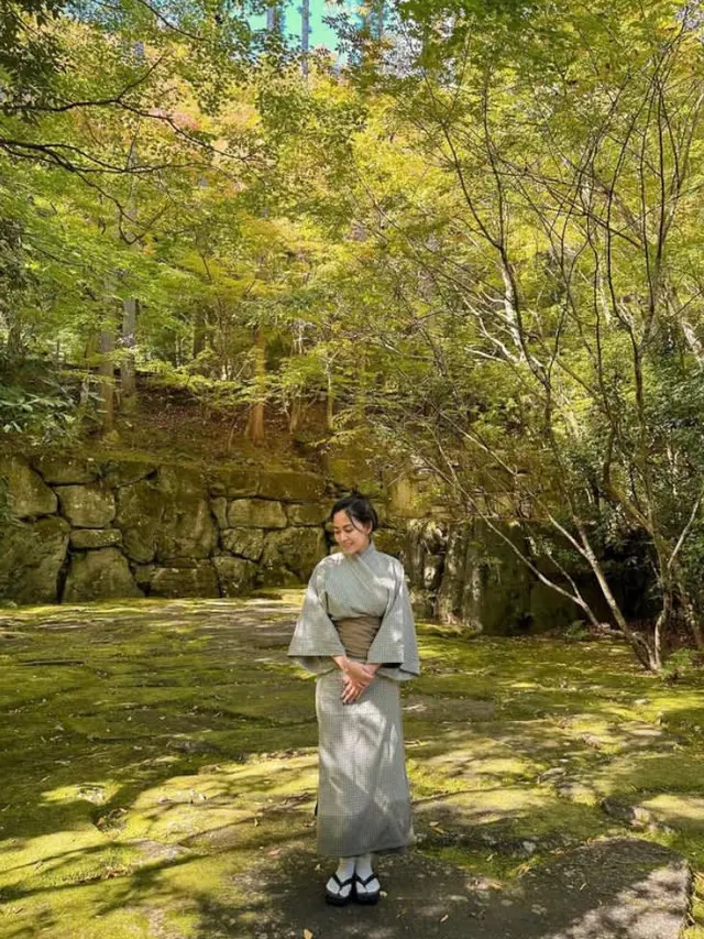 6 Gaya Rachel Vennya Liburan di Jepang Bareng Buah Hati, Tuai Pujian dengan Busana Tertutup