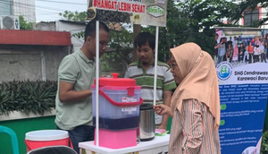 Latih Kemandirian Penyandang Disabilitas, Puskesmas di Tangerang Sediakan Lapak Es Teh untuk Berniaga. Foto: Pemkot Tangerang.